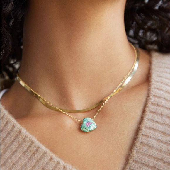 Bauble Bar Green Stone Gold Necklace Elegant Jewelry - Picture 3 of 4